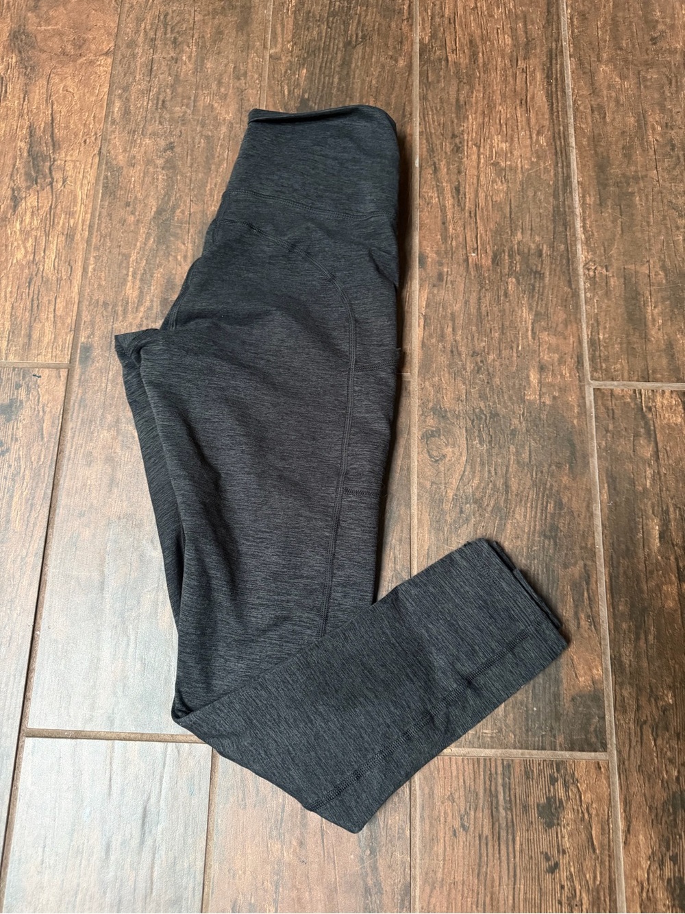 aerie Dark Charcoal Performance Leggings Size M